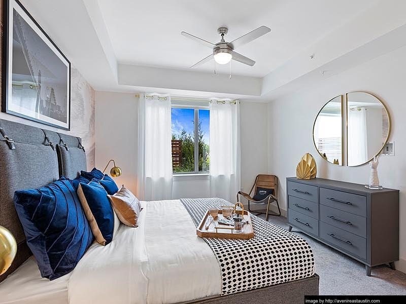 Apartment in Downtown