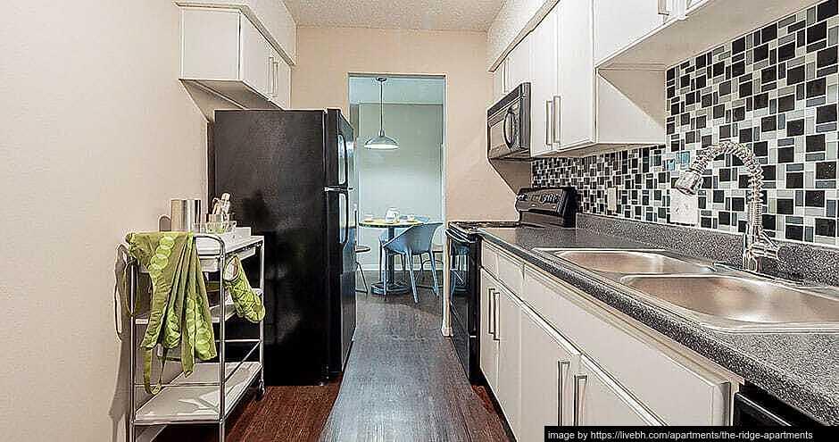 Apartment in Far West