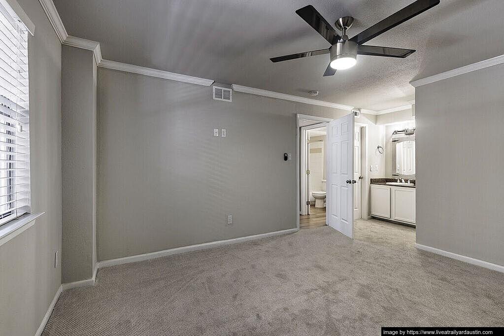 Apartment in Downtown