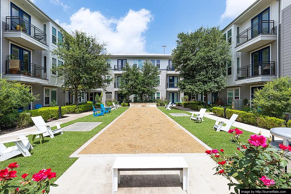 Apartment in Central