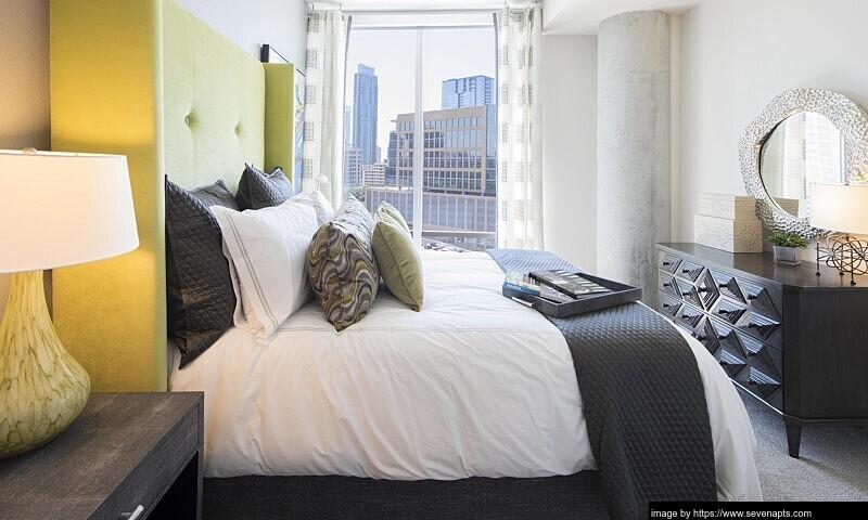 Apartment in Downtown