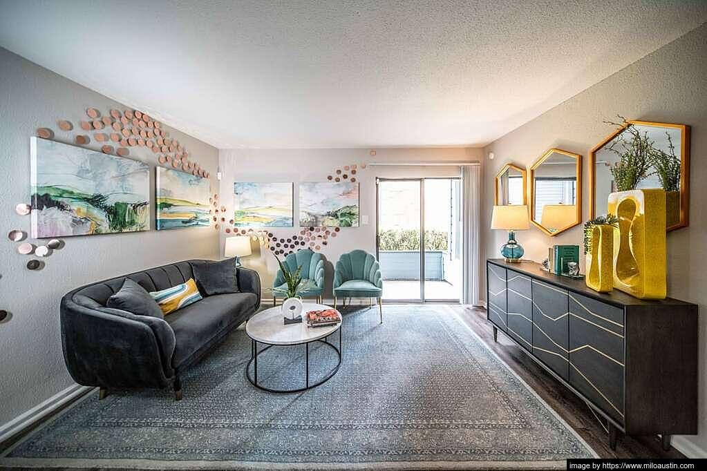 Apartment in Arboretum