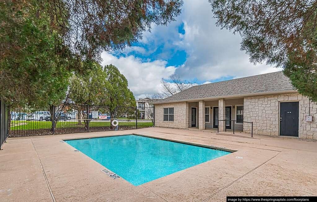 Apartment in Dripping Springs