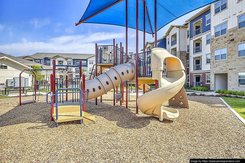 Apartment in Wells Branch