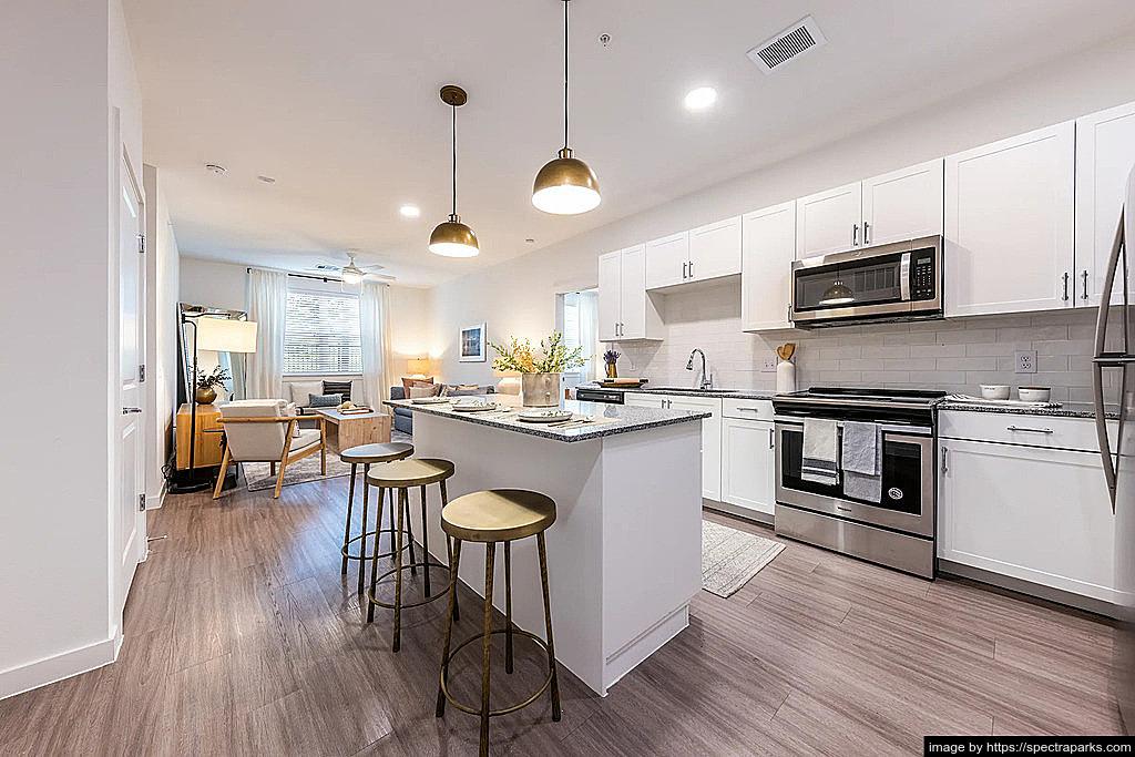 Apartment in Far East