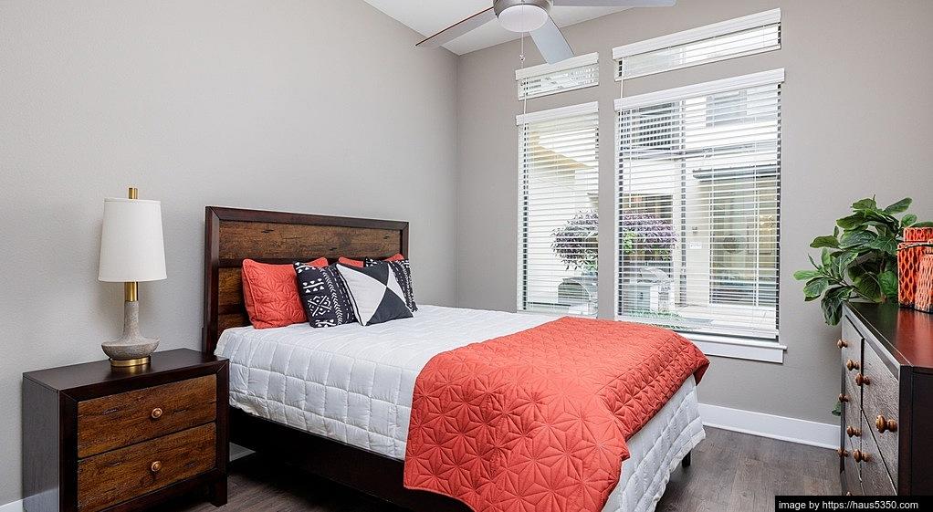 Apartment in Central