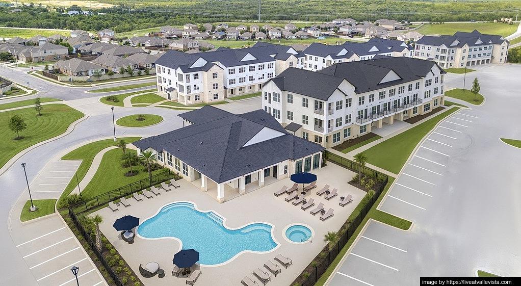 Apartment in Far East